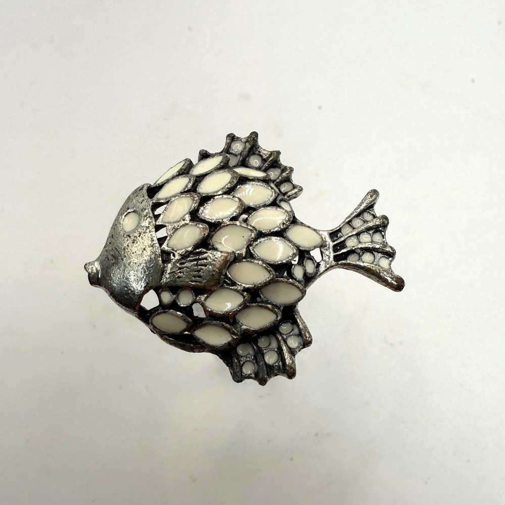 Vintage Fish Statement Ring Silver Tone White Enamel Adjustable Figural Animal